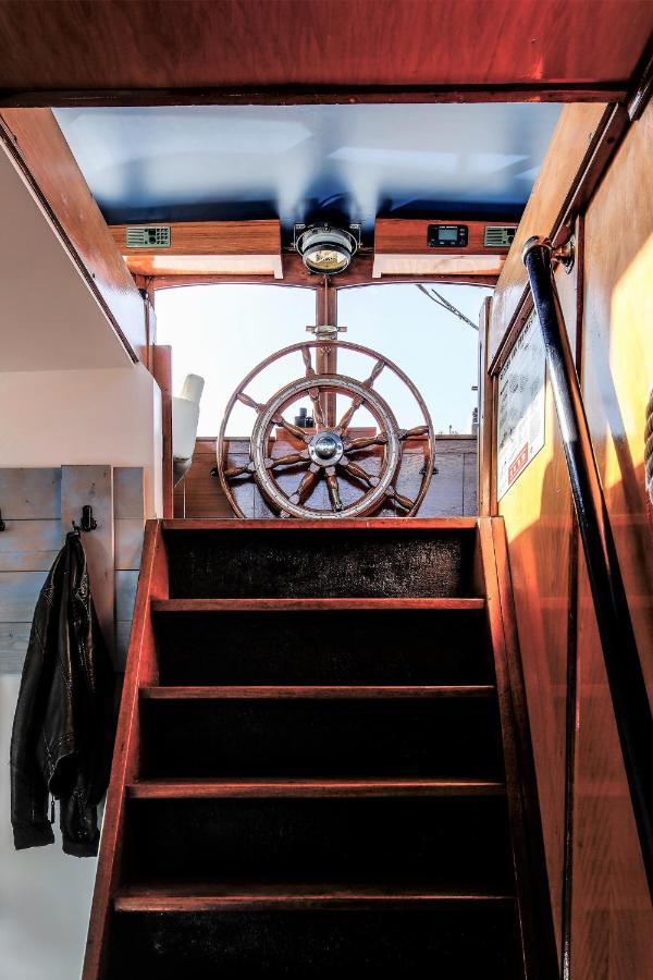 B&B Woonschip Robbedoes Amersfoort Exteriér fotografie
